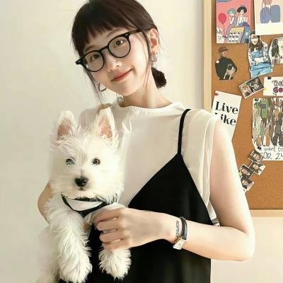 替嫁新娘，豪门老公两千岁